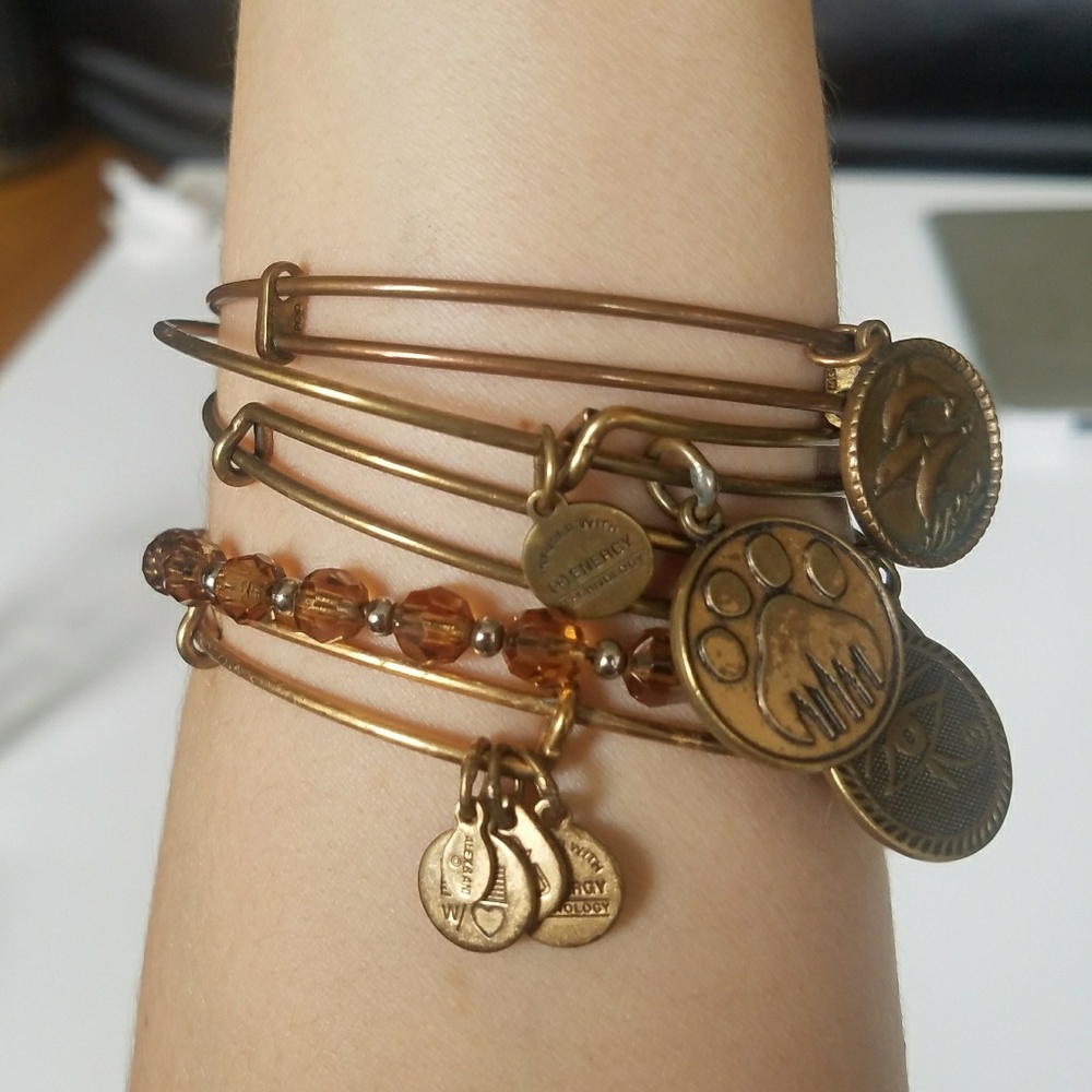 Wind & Fire gold bracelet
